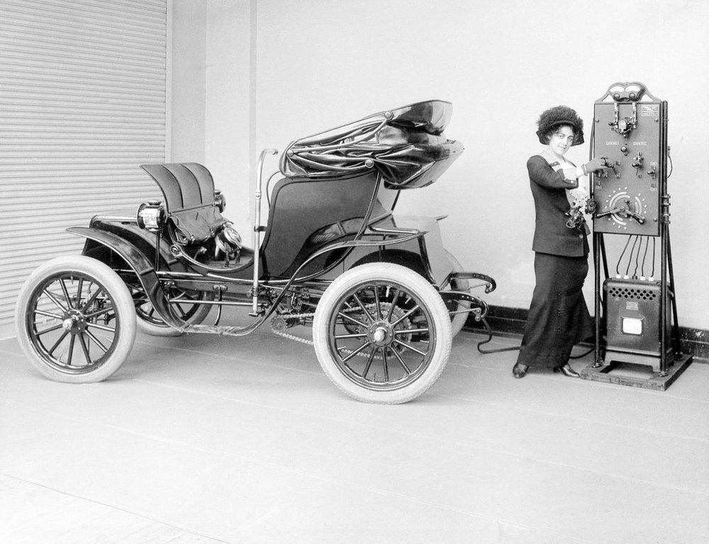 تاریخچه خودروهای الکتریکی
